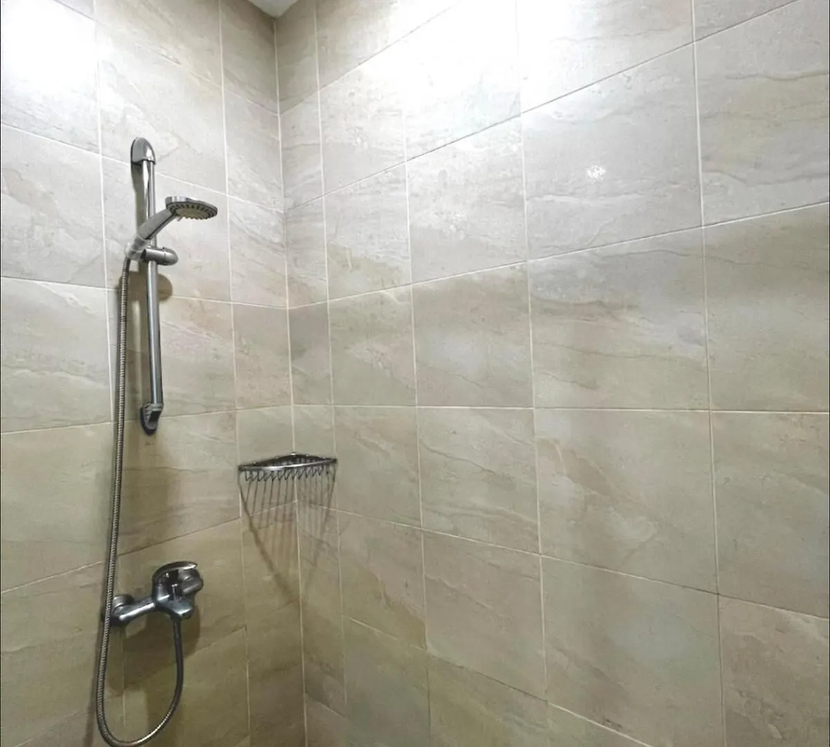Affordable Suite At Gramercy Makati With Balcony & Parking Manila